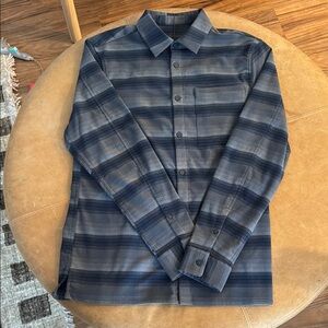 Lululemon Masons Peak Button-Up Shirt